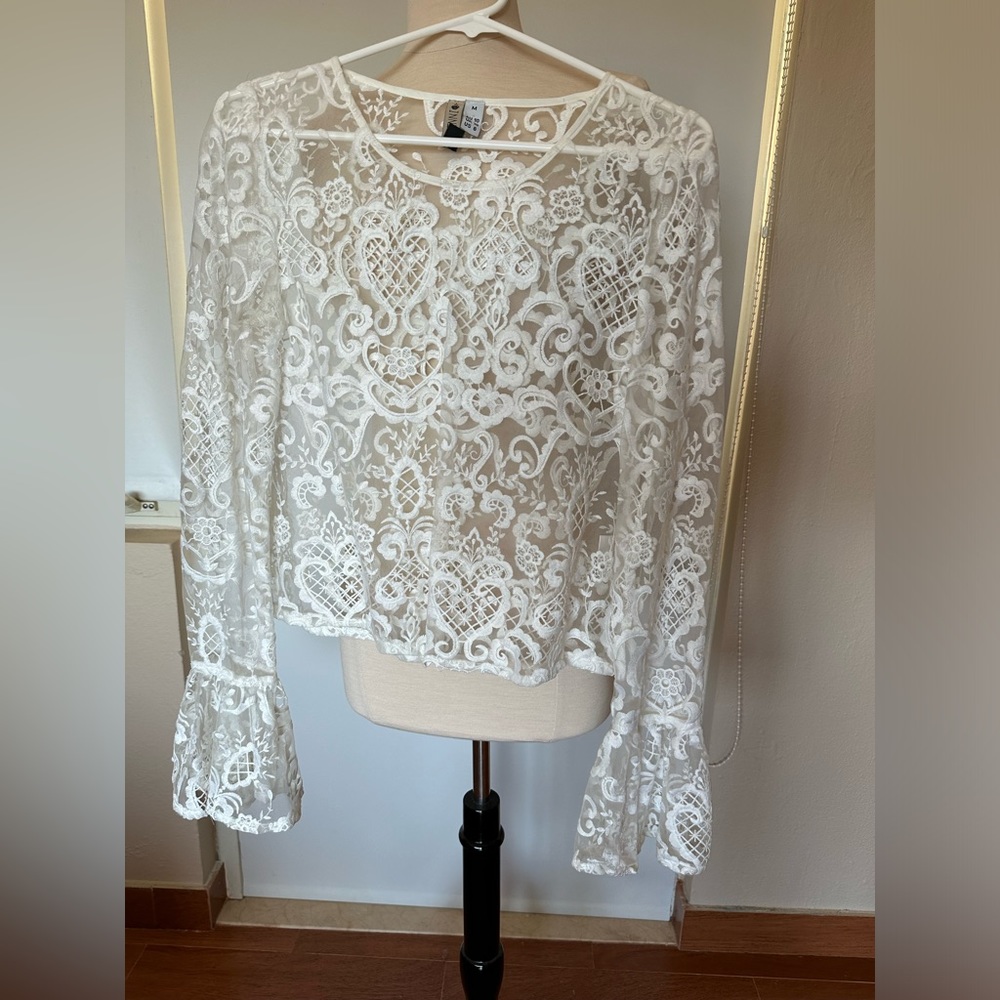 Lenni lace blouse. White.